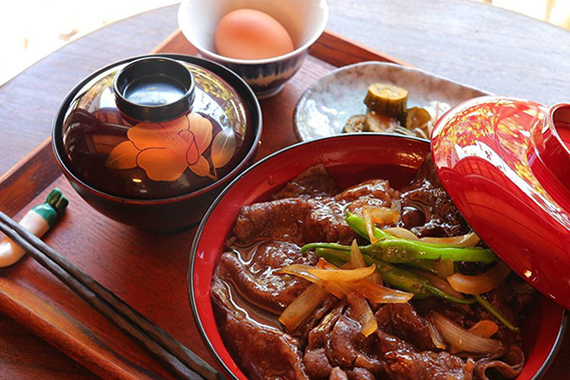 市太郎すき焼き丼